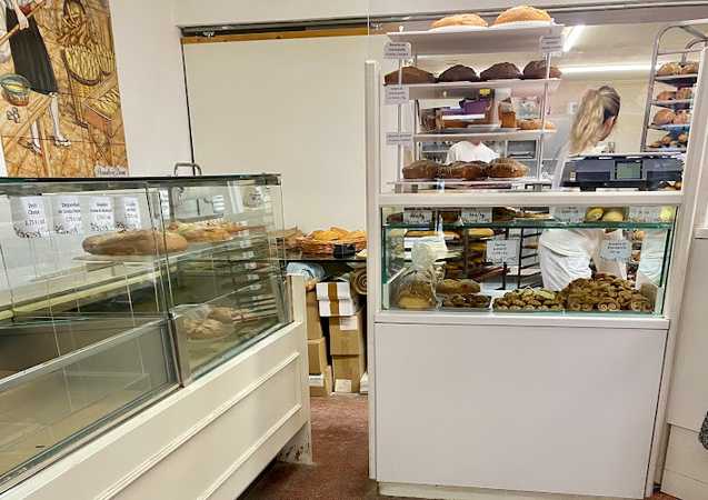 Fotografia tomada fuera de Panadería Obrador Artesana - Panadería en Santander, Cantabria
