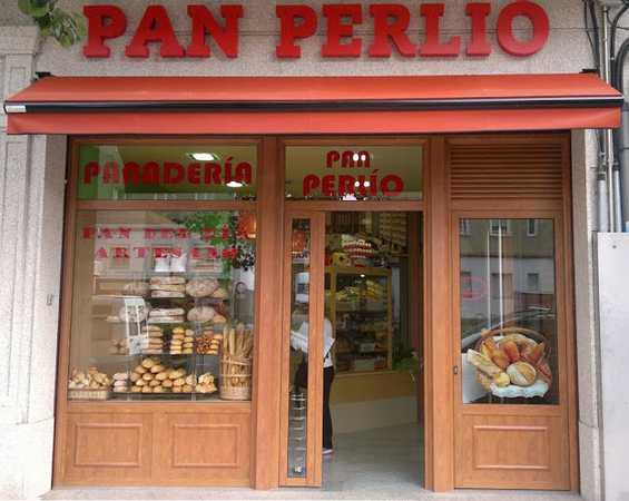 Fotografia tomada fuera de Panadería Pan Perlío Punto de Venta 2 - Panadería en Ferrol, A Coruña