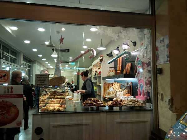 Fotografia tomada fuera de PANADERÍA PANS I GLOPS PASTELERÍA - Pastisseria en Barcelona, Barcelona