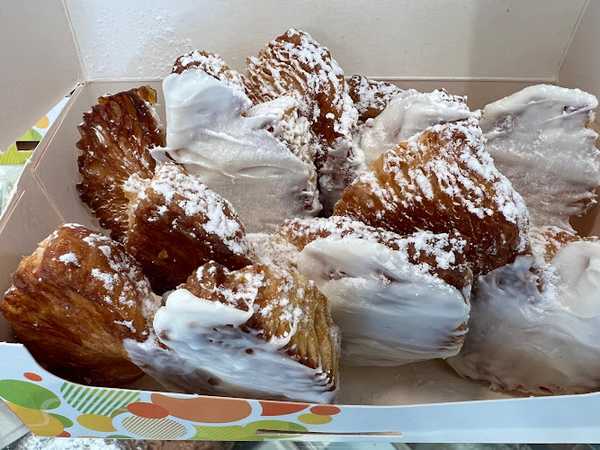 Fotografia tomada fuera de Panadería Pasión por el Pan - Panadería en Santander, Cantabria