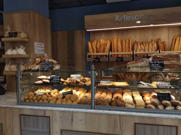 Fotografia tomada fuera de Panadería Pasquier (Gotor) - Panadería en Zaragoza, Zaragoza