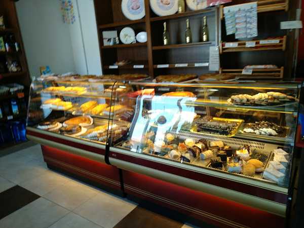 Fotografia tomada fuera de Panaderia Pasteleria Garau SL - Panadería en Palma, Baleares