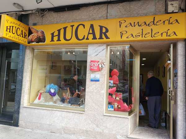 Fotografia tomada fuera de Panadería Pastelería Hucar - Panadería en Burela, Lugo