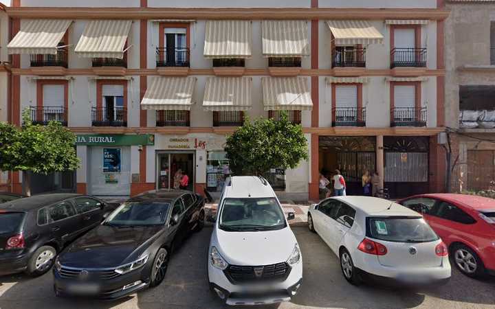Fotografia tomada fuera de Panadería Pastelería Lora - Panadería en Palma del Río, Córdoba