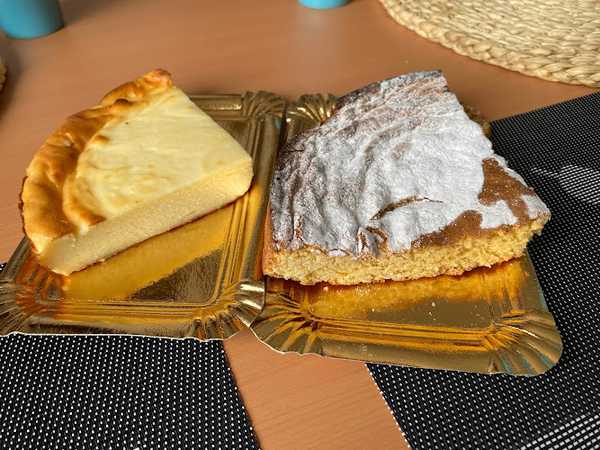 Fotografia tomada fuera de Panadería Pastelería San José - Panadería en Padrón, A Coruña