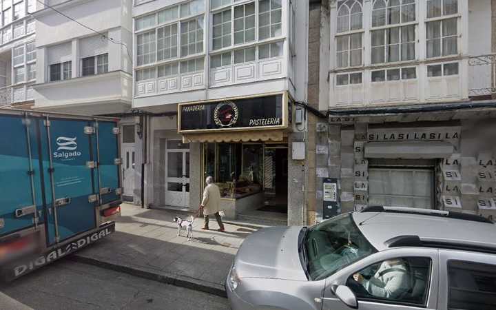 Fotografia tomada fuera de Panadería Pastelería Suevia, S.L. (Betanzos) - Pastelaría especializada en tortas en Betanzos, A Coruña