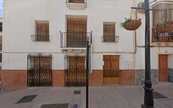 Fotografia tomada fuera de Panadería Patrón - Panadería en Vélez-Blanco, Almería