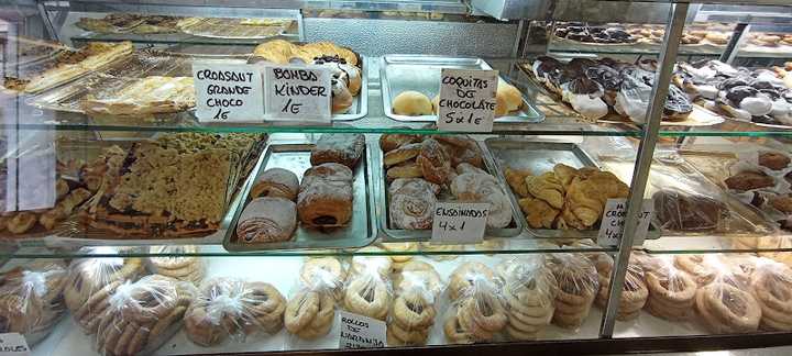 Fotografia tomada fuera de Boutique de dolc y salat - Panadería en Crevillent, Alicante