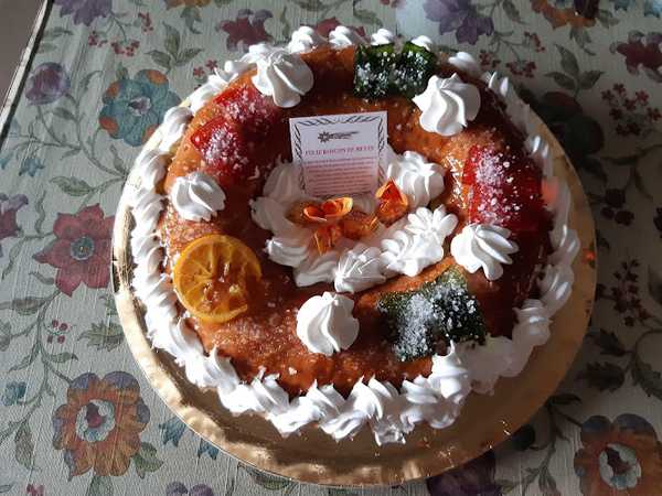Fotografia tomada fuera de Panaderia Pepe Cordoba - Panadería en Santaella, Córdoba
