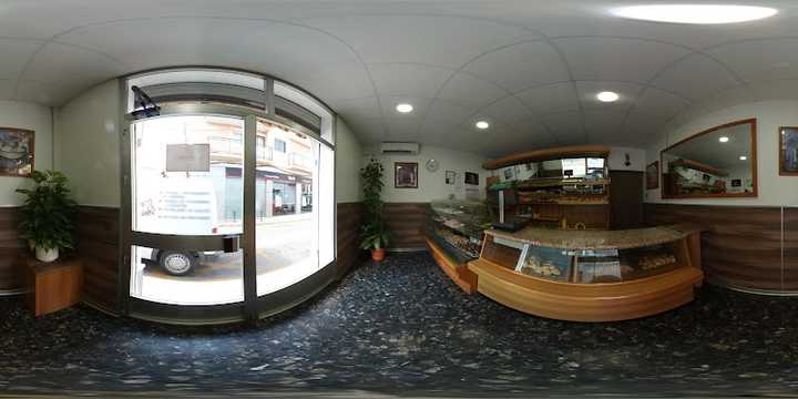 Fotografia tomada fuera de Panadería Raya Muñoz, J. - Panadería en Gabia Grande, Granada