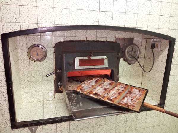 Fotografia tomada fuera de Panaderia Reposteria Guiral - Panadería en Villanueva de Sigena, Huesca