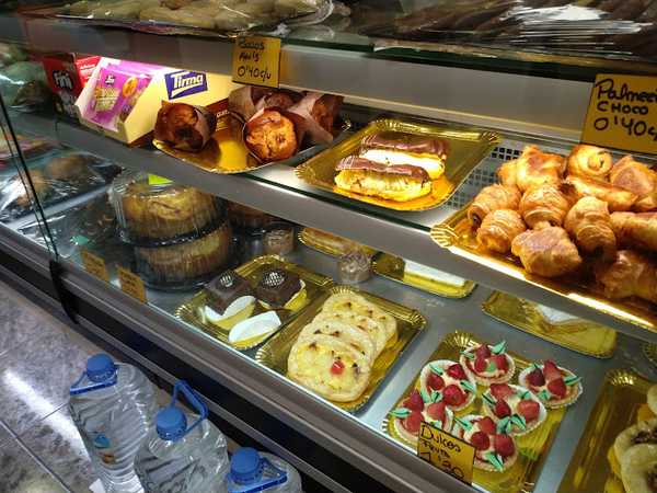 Fotografia tomada fuera de Boutique El Pan Artesano - Comercio en Cruce de Arinaga, Las Palmas