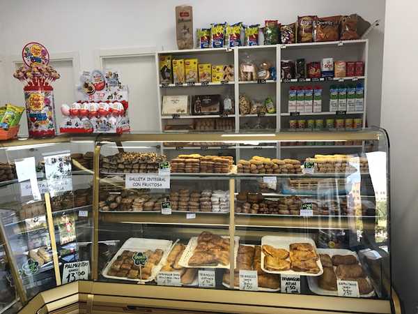 Fotografia tomada fuera de Panadería San & Vic - Panadería en Fuenlabrada, Madrid