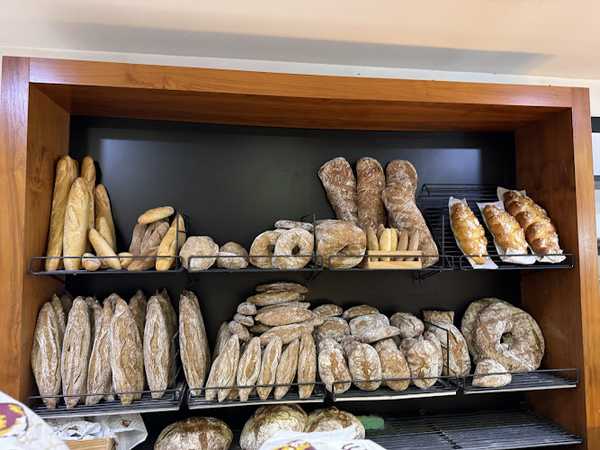 Fotografia tomada fuera de Panadería San Breixo - Panadería en Noia, A Coruña