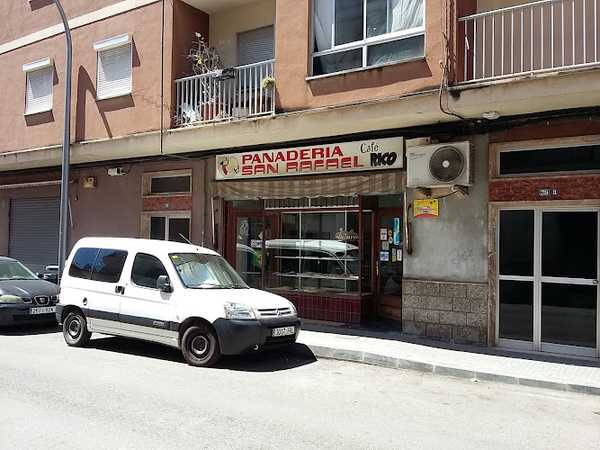 Fotografia tomada fuera de Panadería San Rafael S L - Panadería en Palma, Baleares
