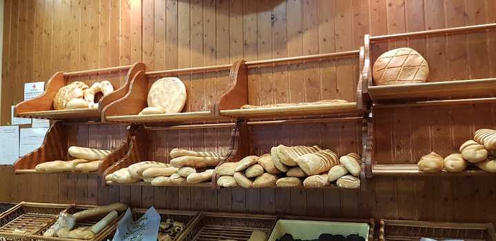 Fotografia tomada fuera de Panadería Sanz - Panadería en Aranda de Duero, Burgos