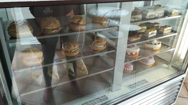 Fotografia tomada fuera de Panadería Saona Bakery & coffee - Panadería en Arrecife, Las Palmas