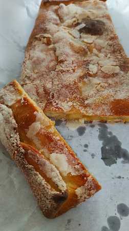 Fotografia tomada fuera de Panadería Serrate - Panadería en Castejón de Monegros, Huesca