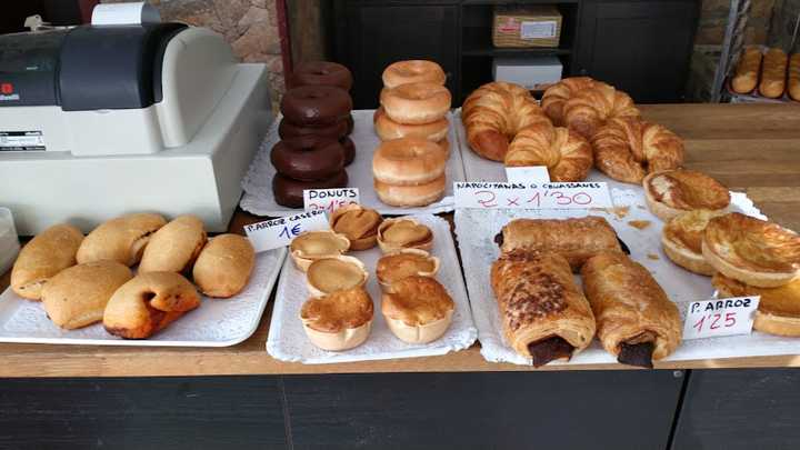 Fotografia tomada fuera de Panaderia Subi - Panadería en Barakaldo, Bizkaia