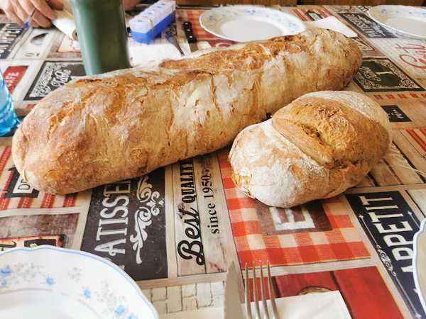 Fotografia tomada fuera de Panadería Suso - cafeterías en Arteixo, A Coruña