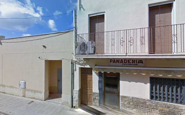 Fotografia tomada fuera de Panaderia Tutusaus - Cake shop en El Palau d'Anglesola, Lleida
