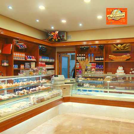 Fotografia tomada fuera de Panadería Valdivieso - panadería, confitería, pastelería en Benidorm - Panadería en Benidorm, Alicante