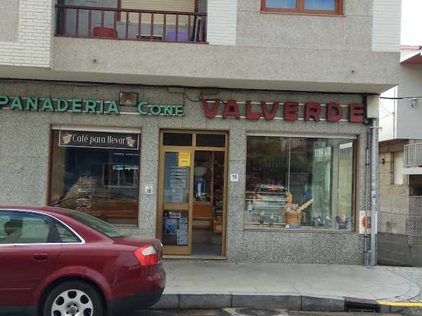 Fotografia tomada fuera de Panadería Valverde - Panadería en San Xoán de Río, Pontevedra
