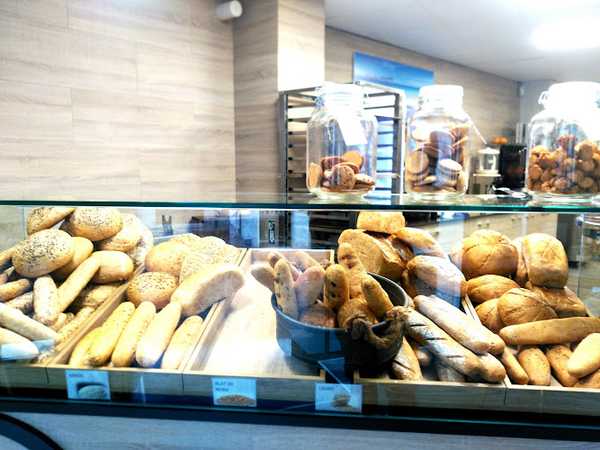 Fotografia tomada fuera de 0% Gluten Olesa - Panadería en Olesa de Montserrat, Barcelona