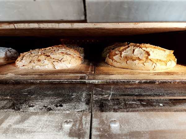 Fotografia tomada fuera de Panaderia Vinculeiro - Panadería en Narón, A Coruña