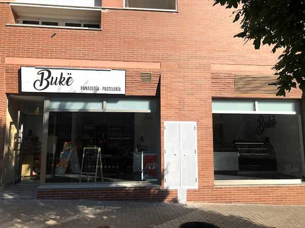 Fotografia tomada fuera de Bukë Panadería-Pastelería - Panadería en Granada, Granada