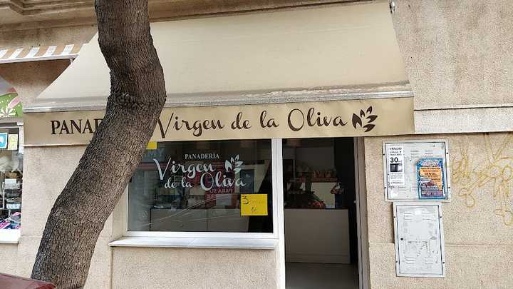 Fotografia tomada fuera de Panaderia Virgen De La Oliva - Panadería en Sanlúcar de Barrameda, Cádiz