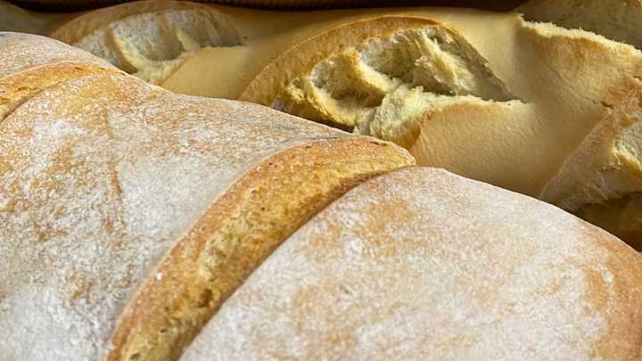 Fotografia tomada fuera de Panadería y Alimentación Miguel Ángel - Panadería en Guadalajara, Guadalajara