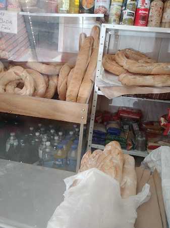 Fotografia tomada fuera de Panadería Y Bollería De Daganzo - Panadería en Daganzo de Arriba, Madrid