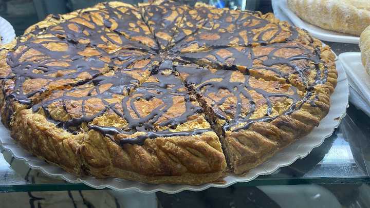 Fotografia tomada fuera de Panaderia Y Confiteria Loli - Panadería en Córdoba, Córdoba