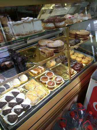Fotografia tomada fuera de Panadería y Pastelería La Aldena de Oro - Panadería en Sanlúcar de Barrameda, Cádiz