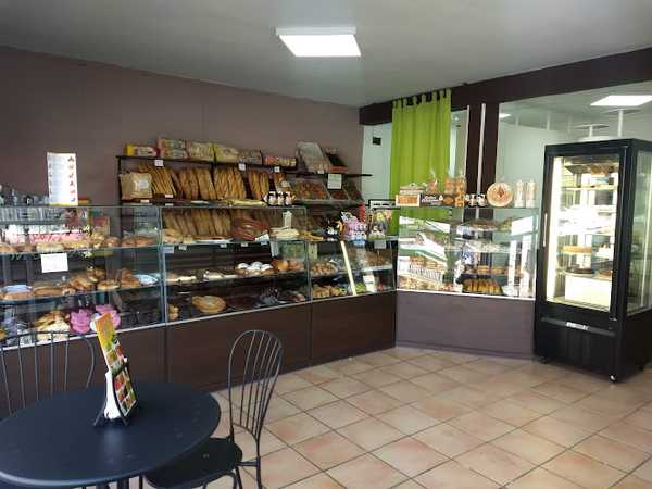 Fotografia tomada fuera de Panadería y Pastelería La Promesa - Panadería en Getafe, Madrid