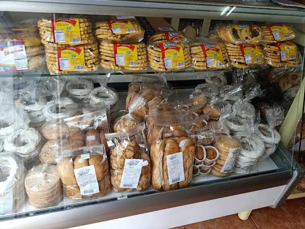 Fotografia tomada fuera de Panadería y Pastelería Oscar - Panadería en L'Hospitalet de Llobregat, Barcelona