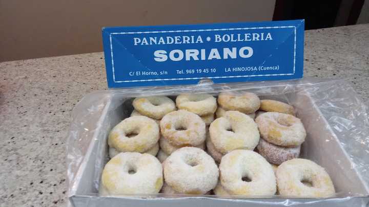 Fotografia tomada fuera de PANADERÍA-BOLLERÍA SORIANO. - Panadería en La Hinojosa, Cuenca