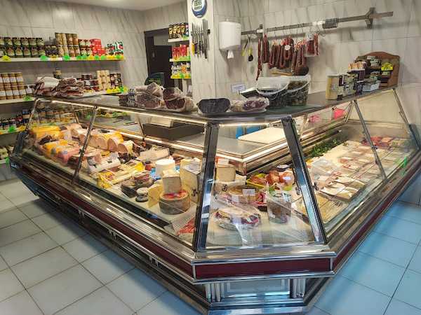 Fotografia tomada fuera de PANADERÍA-CHARCUTERÍA MARTA. - Panadería en Logroño, La Rioja