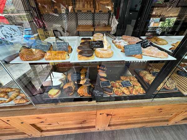 Fotografia tomada fuera de Panadería/cafetería Foguerer - Panadería en Alicante, Alicante
