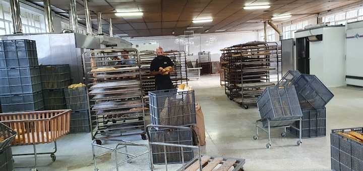 Fotografia tomada fuera de Panaderías Díaz Pan - Panadería en Cabezón de la Sal, Cantabria