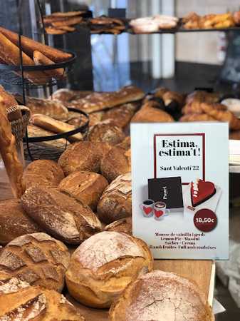Fotografia tomada fuera de Panet Mos i Cafè Gavà - Bakery en Gavà, Barcelona