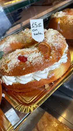 Fotografia tomada fuera de Panificadora Brígida Alonso S - Panadería en Madrid, Madrid