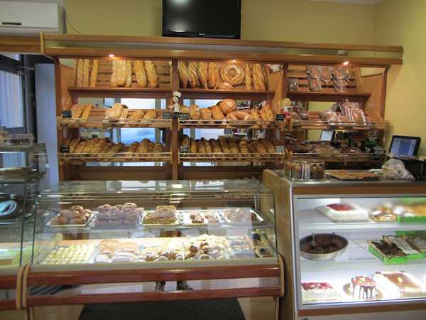 Fotografia tomada fuera de PANIFICADORA DE CIFUENTES S.L - Panadería en Cifuentes, Guadalajara