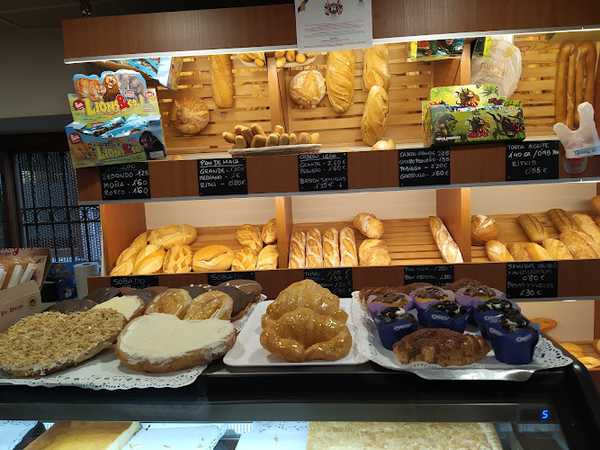 Fotografia tomada fuera de Panificadora del Nervion, S. L. - Donde Segundo- - Panadería en Orozko, Bizkaia