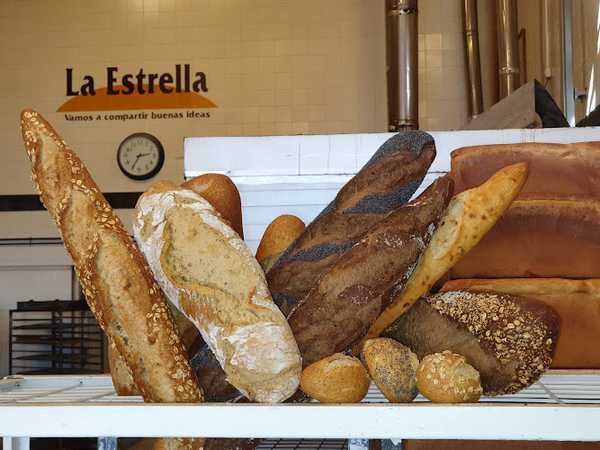 Fotografia tomada fuera de Panificadora La Estrella De Lanzarote S L - Panadería en Arrecife, Las Palmas