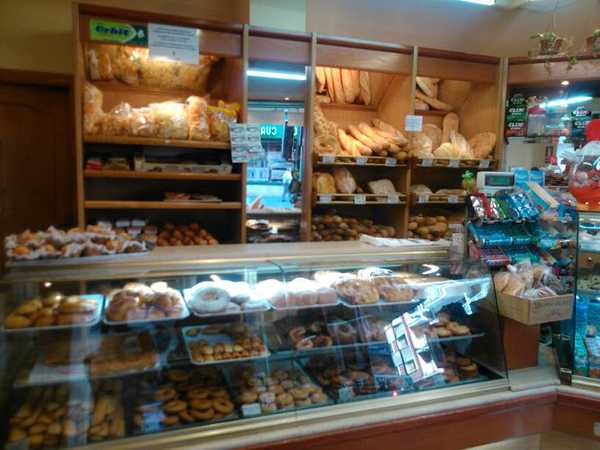Fotografia tomada fuera de Panificadora Martínez AB, S.L. - Panadería en Albacete, Albacete