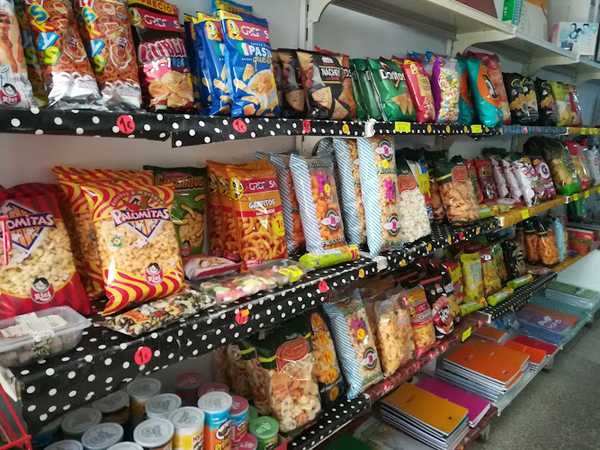 Fotografia tomada fuera de Papeleria Sagitario-Tienda Juanpe - Papelería en Navalvillar de Pela, Badajoz