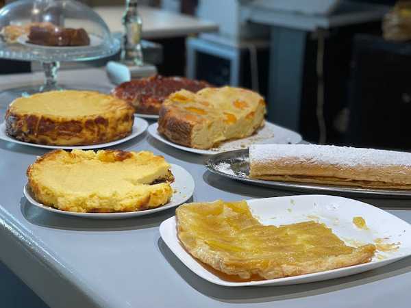 Fotografia tomada fuera de Pas a nivell - bares en Artà, Baleares