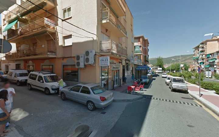 Fotografia tomada fuera de Pasan Obradores Artesanos - Panadería en El Tiemblo, Ávila